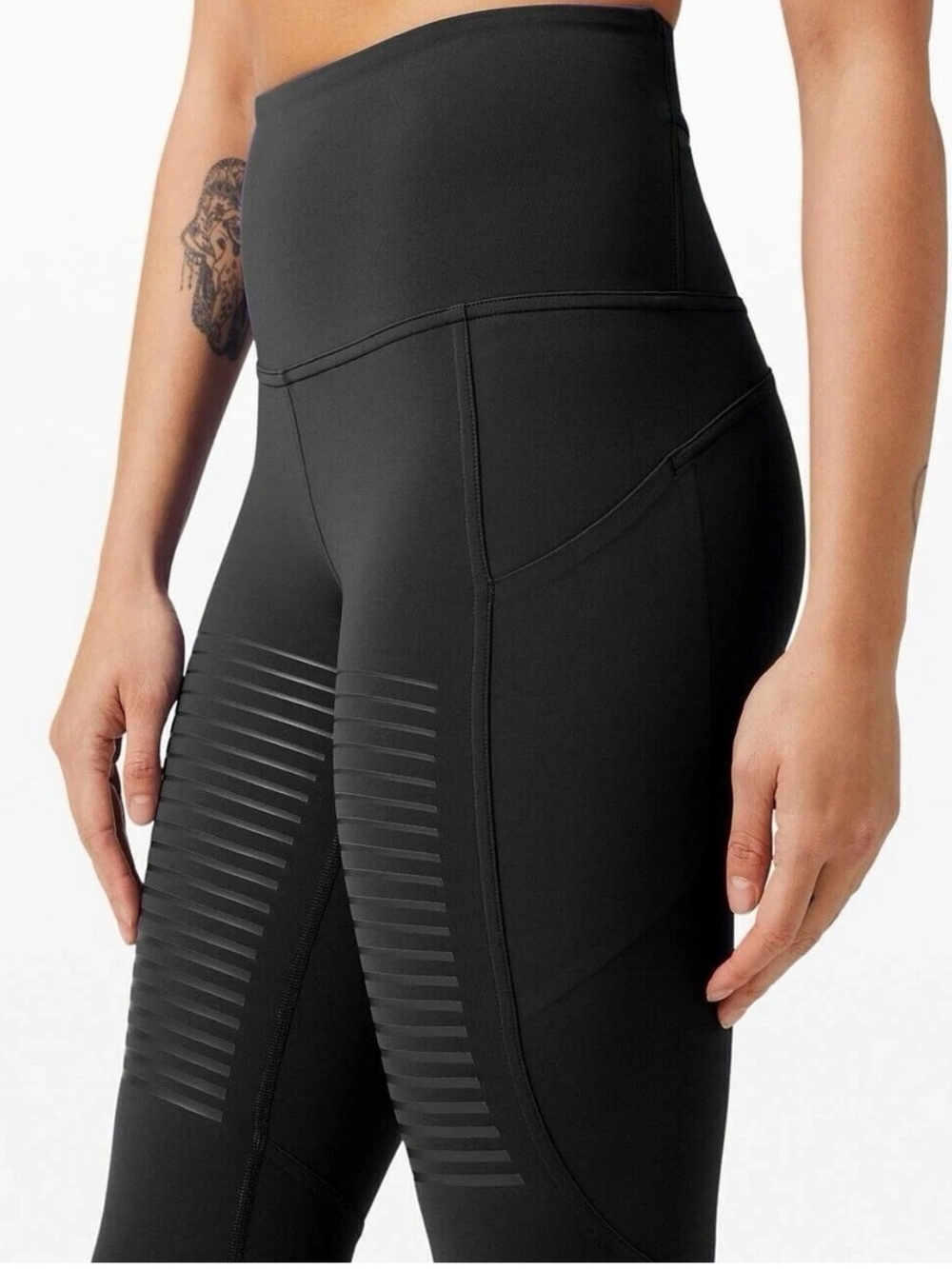 Lululemon Black High-Waist Leggings Striped Panels Size 4